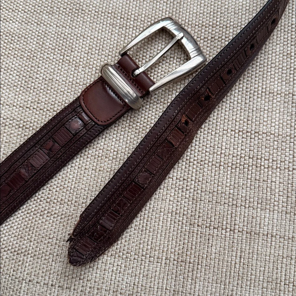 MEZLAN Crocodile Belt 1.25 Brown Exotic Leather Silver Buckle Western Dress Flaw